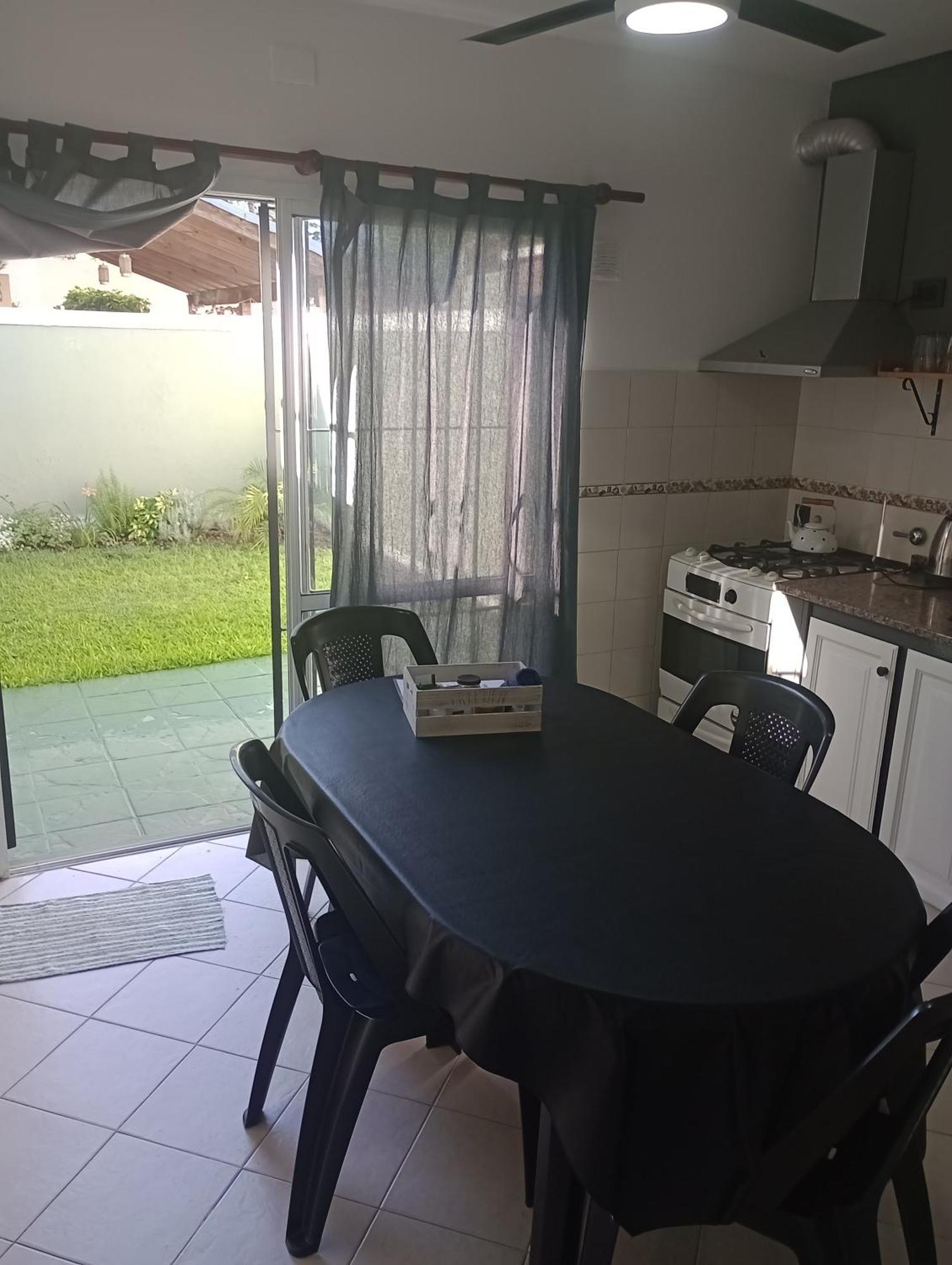 Escala Ezeiza - Departamento Amplio Con Cochera Apartment